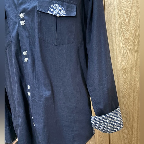Men's Navy Blue Button-Up Shirt - Picture 7 of 8
